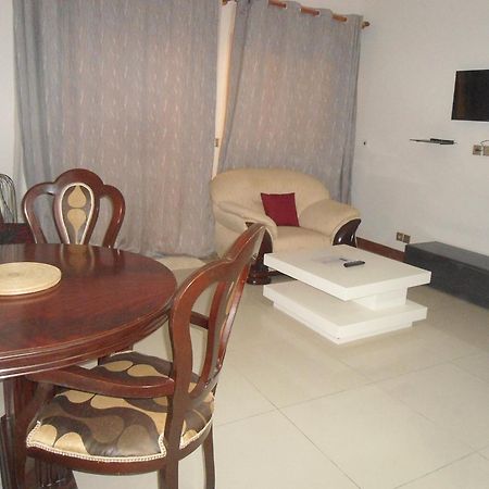 Daaru Jamm Apartment Dakar Exterior photo